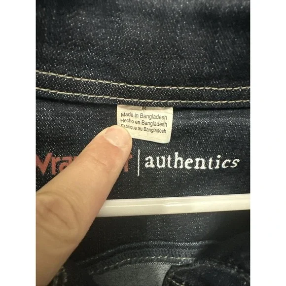 Wrangler Women's Jean Style Jacket Size M Dark Wash Country Western Cowgirl - Picture 3 of 13